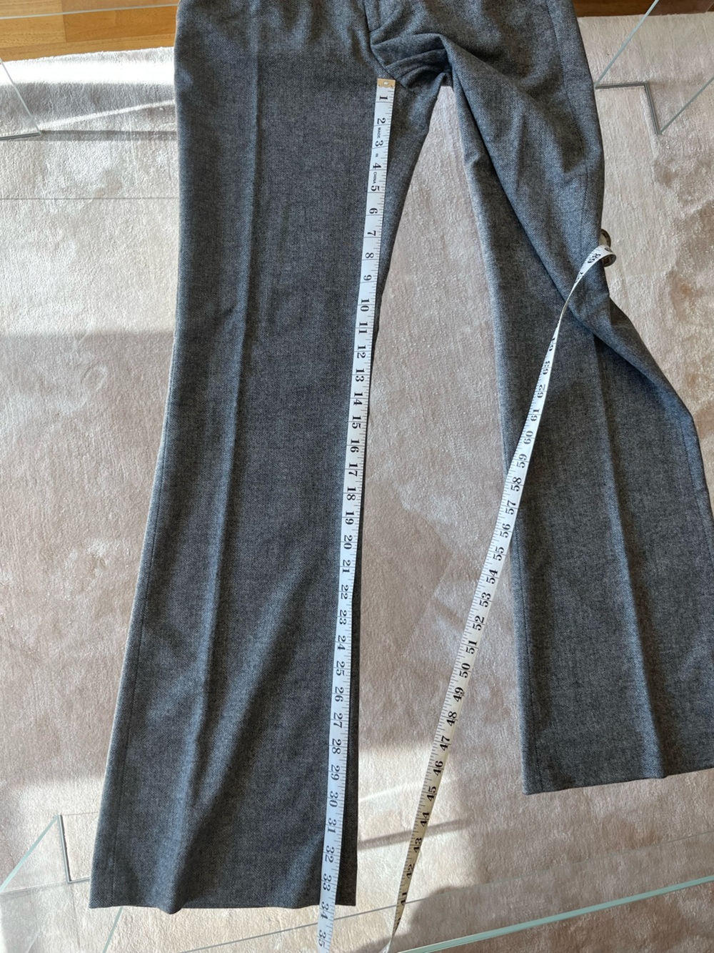 Alice + Olivia Charcoal Gray Tailored Flare Trousers wool size 4 - Picture 4 of 6